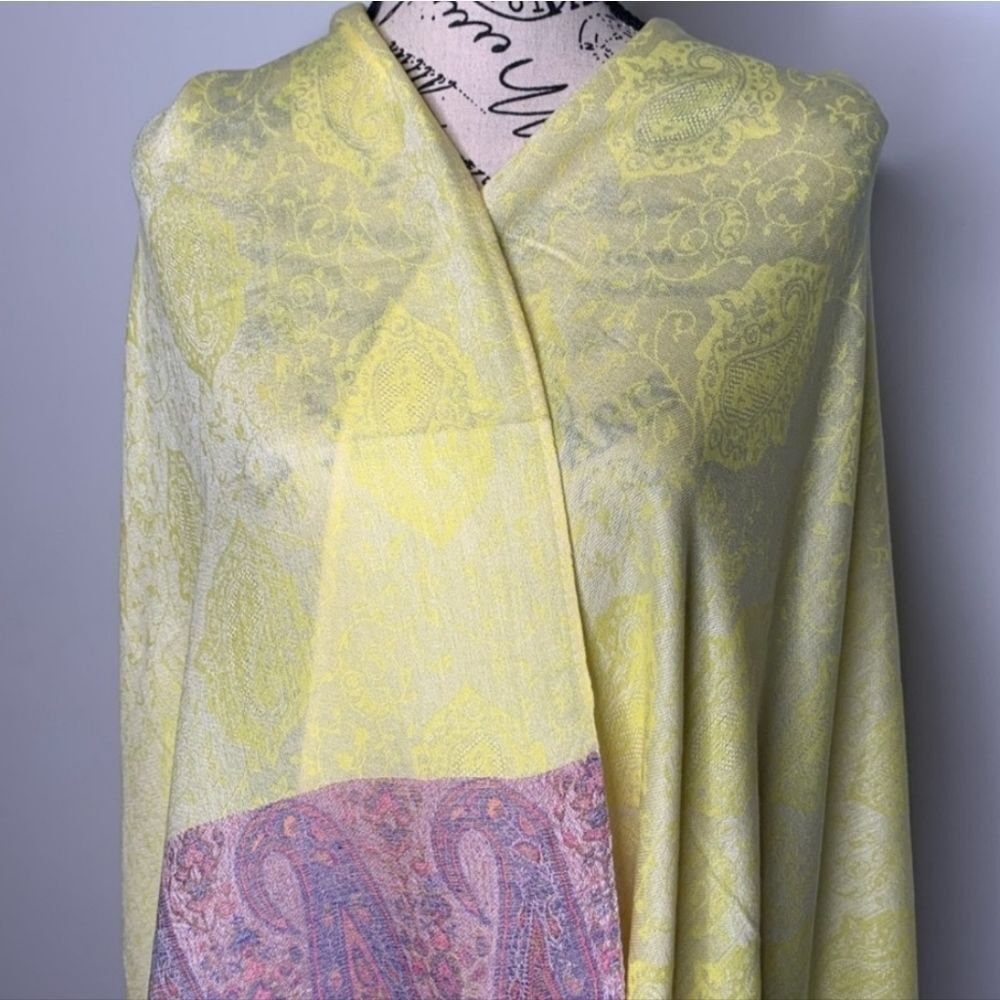 Beautiful yellow Multicolor Pashmina - Picture 6 of 6